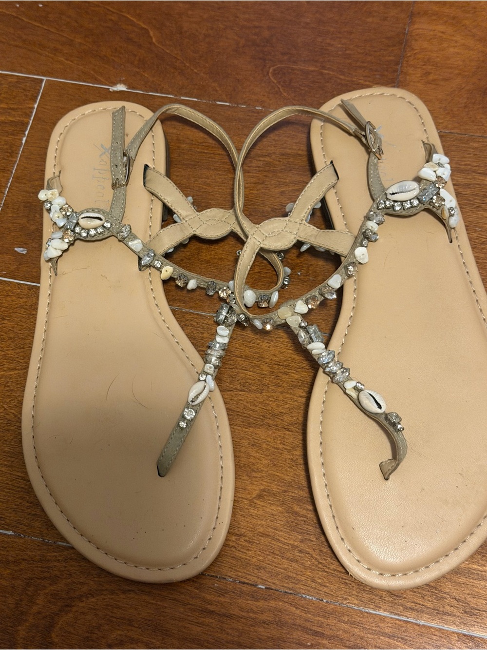 Xappeal Women’s Beach Shell Sandals – Size 9 🌊🐚